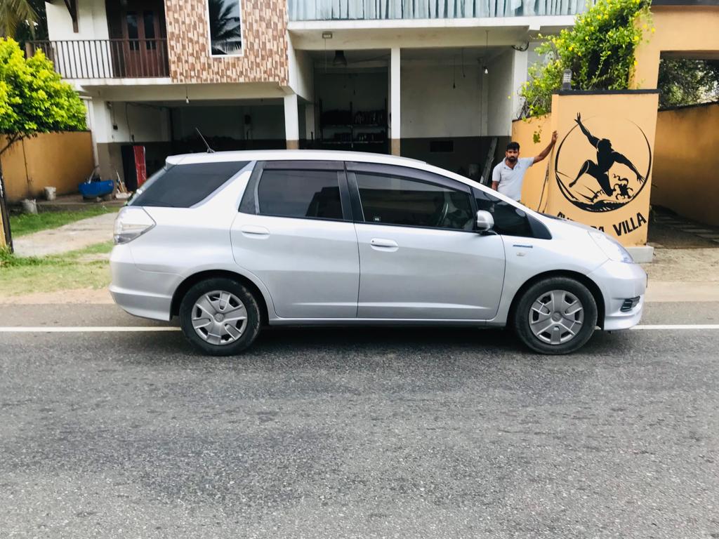 Аренда автомобиля, Honda Fit Shuttle, 36.00$ в день