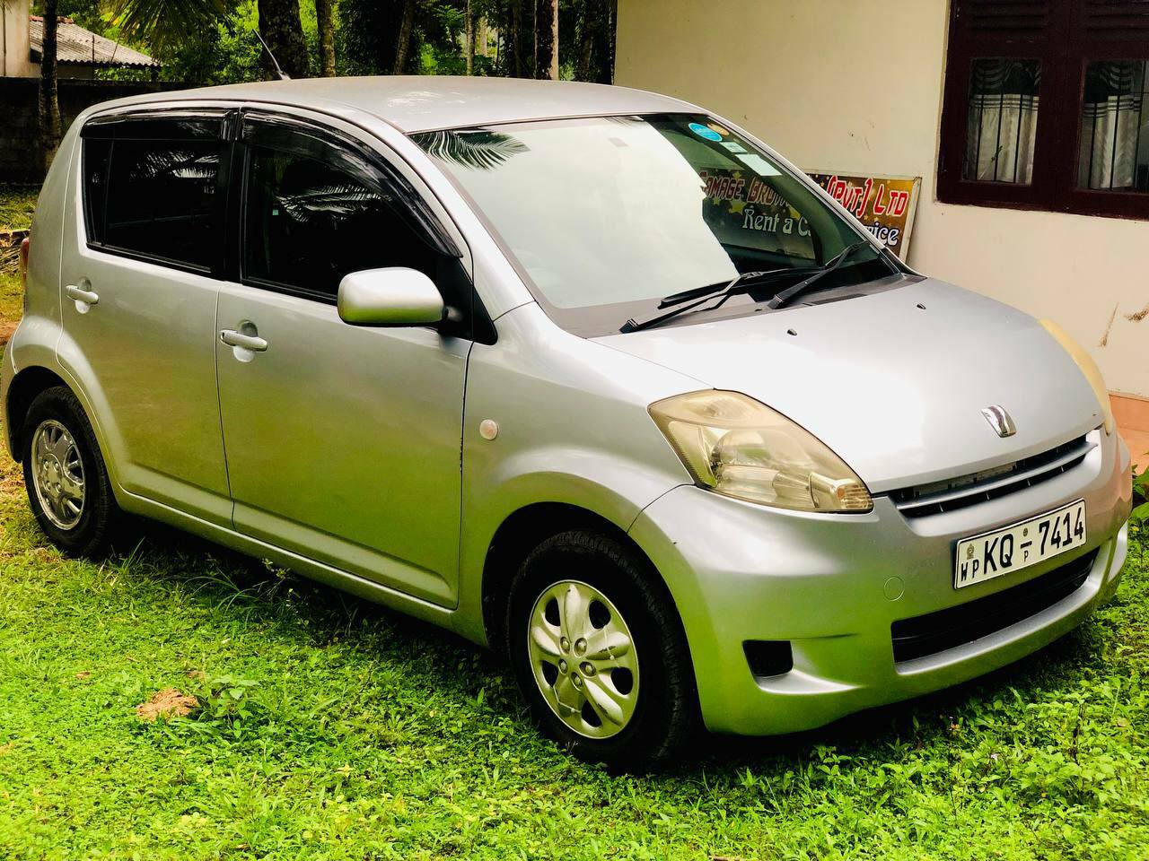 Аренда машины Toyota Passo, Коломбо, Шри-Ланка, 36.00$ в день